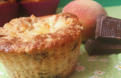 Crousti-Muffins pêche de vigne et éclats de chocolat