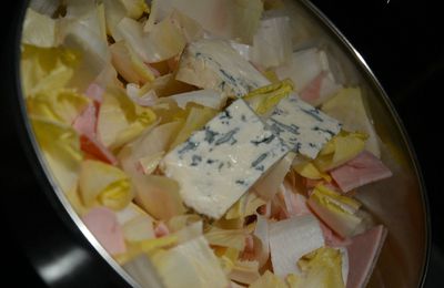 Salade d'endives jambon et fourme d'Ambert