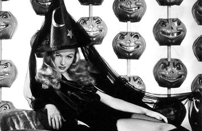 1942, Veronica Lake en sorcière