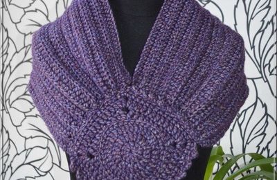 Brompton Abbey Cowl