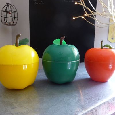 trois pommes , seau à glaçons  année 70