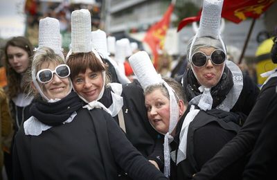 REGARDEZ l'album AA Carnaval 2014 photos Eric.