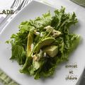 Avocat et chèvre en salade et vinaigrette à la sauce tamari, sans gluten