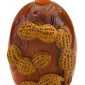 Chinese agate peanut snuff bottle