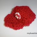 CROCHET - Rouge avec un petit peu de blanc mais qui fasse pas "Noël" ...