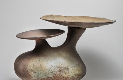 Record prices achieved for Fina Gomez Collection of Modern Ceramics