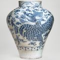 A blue and white 'dragon' jar, Joseon dynasty, early 19th century 