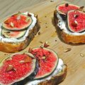 Tartines ricotta, figues et miel