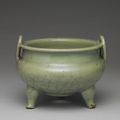 Tripod incense burner with celadon glaze, Longquan ware, Yuan dynasty (1271-1368)