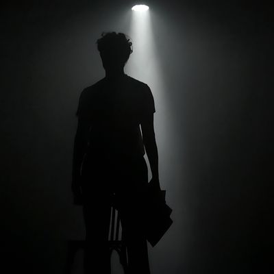 À l’ombre des choses [CRITIQUE] – La Divine Comédie - Paris