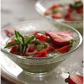 Verrine petits pois menthe, rillettes de thon yuzu, fraises......