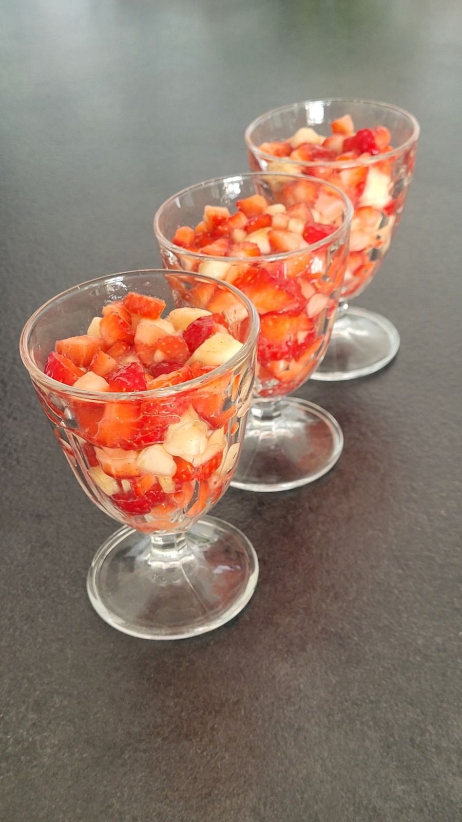 cathytutu lyon instagram tartare de fraises verrines chic rapide facile bio de saison