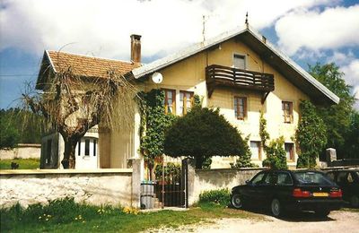 _ MAISON DE MA GRAND- MERE -