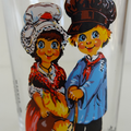 Verre ... MICHEL THOMAS. Couple en costume 