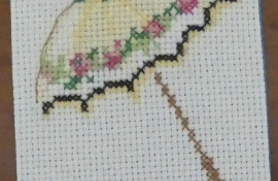 Plein de parapluies et d'ombrelles ... Petite correction à la fin ☂️