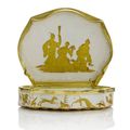 A very rare gold-mounted shell-shaped snuff box, probably Vezzi, circa 1725