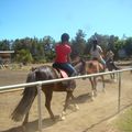 les filles et les chevaux