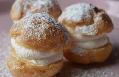 Choux à la Crème Fouettée au Sirop d'Erable