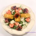 Salade au halloumi pané et bresaola