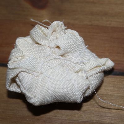 Teinture de toile au thé