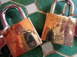 CADENAS D’AMOUR DU MEDIUM MARABOUT AFRICAIN COMPÉTENT DJAFA