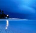 II. Sur la plage, seul, la nuit