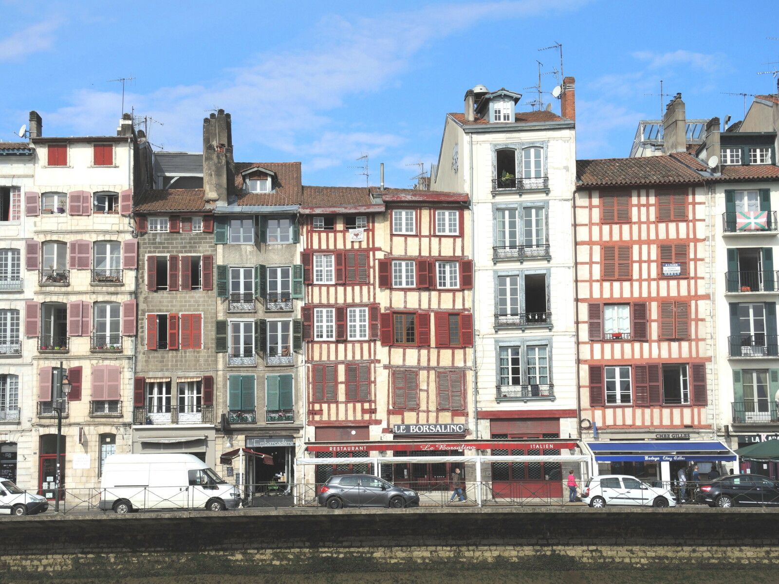 Bayonne, quai de la Nive, Quai Amiral Jaureguiberry.... (64)