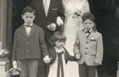 Mariage de Maman et Papa à l'église de Pacy...