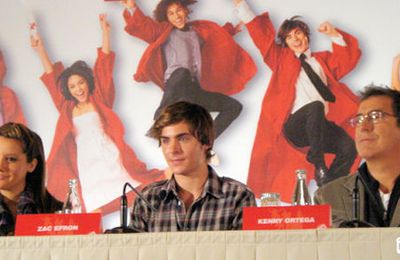 Zac Efron, Ashley Tisdale et la troupe d'High School Musical 3 à Paris