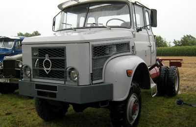  Berliet trucks (5ème Fête Autorétro étang d' Ohnenheim)