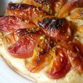 Pizza aux fruits : abricots, prunes