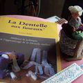 LA DENTELLE AUX FUSEAUX