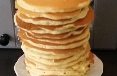 PANCAKES - LA RECETTE PARFAITE + VIDEO 