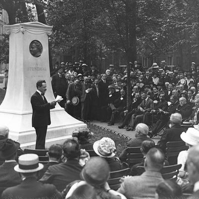 inauguration du monument Stendhal au jardin du Luxembourg, 28 juin 1920