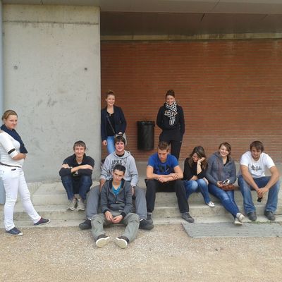 L'équipe des élèves investis dans l'association du lycée