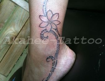 Tatouage pied et jambe 