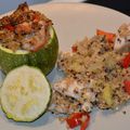 Courgette farcie au poulet, quinoa boulgour et poivrons