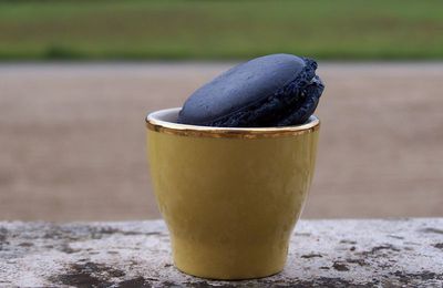 Des macarons au cassis