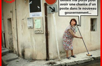 MARTINE AUBRY BALAYE DANS SA COUR