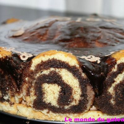 bavarois tout chocolat en couronne de roulée 
