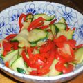 Salade de courgettes et de poivrons, sauce à l'oeuf
