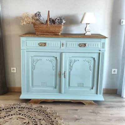 Buffet champêtre gris bleuté