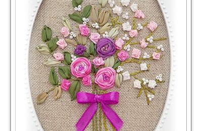 Bouquet Romantique... Broderie aux Rubans de soie...