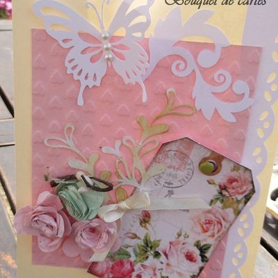 *** Papillon aux roses***