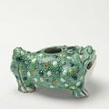 A susancai toad-form water dropper, Qing dynasty, Kangxi period (1662-1722)