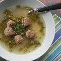 Soupe aux boulettes d'agneau et au chou kale, version sans gluten et sans lactose