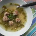 Soupe aux boulettes d'agneau et au chou kale, version sans gluten et sans lactose