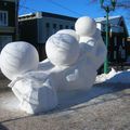 Les sculptures de neige "verte"