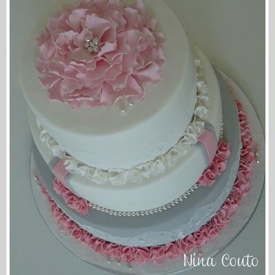 Gâteau de mariage - Wedding cake blanc, rose et gris - Nîmes