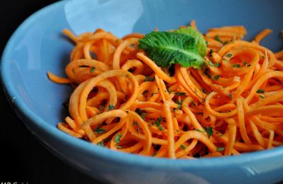 Spaghettis de Patate Douces & Sauce Cajou Epinards